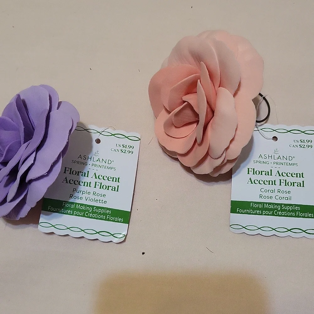 4 Faux Floral Accents